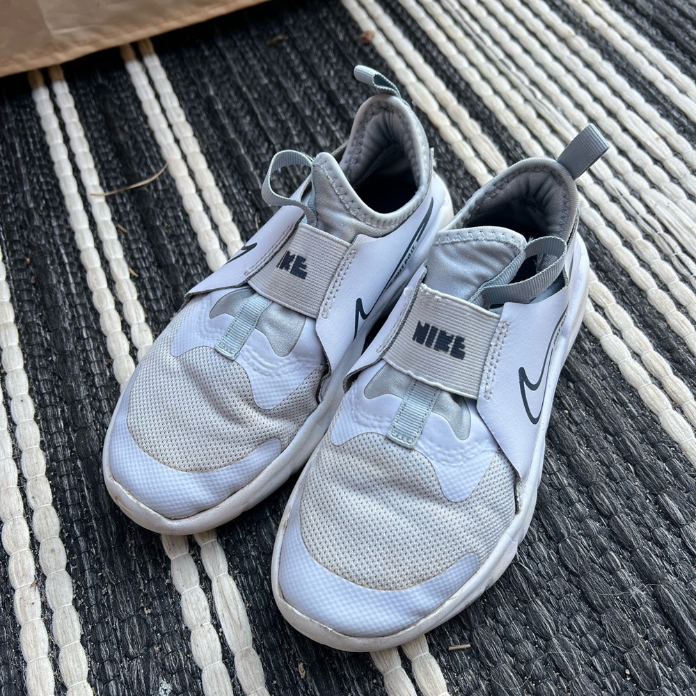 Nike - 3Y Blue Flex Runner